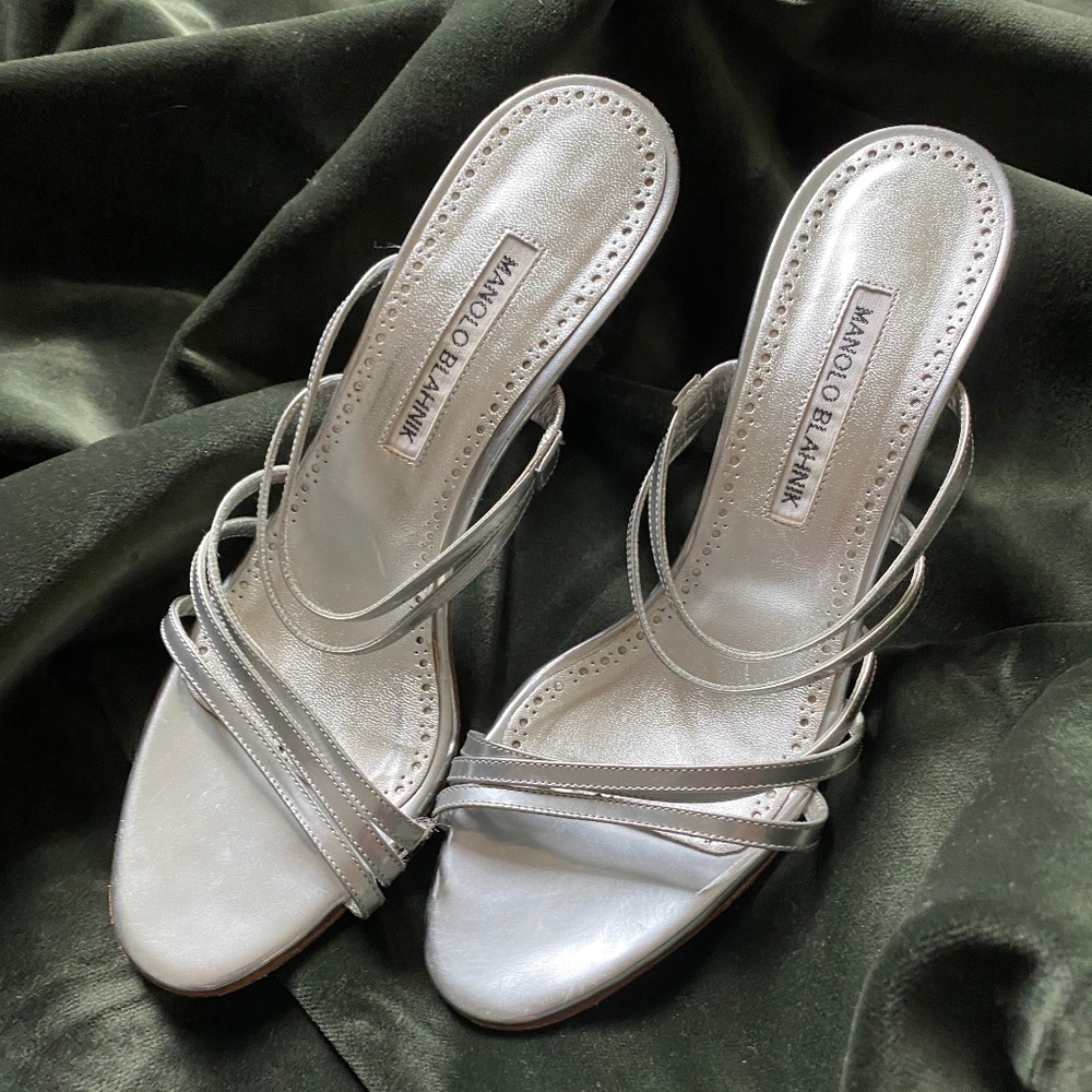 Manolo Blahnik Silver Leather Strappy Mule Heel Size 39